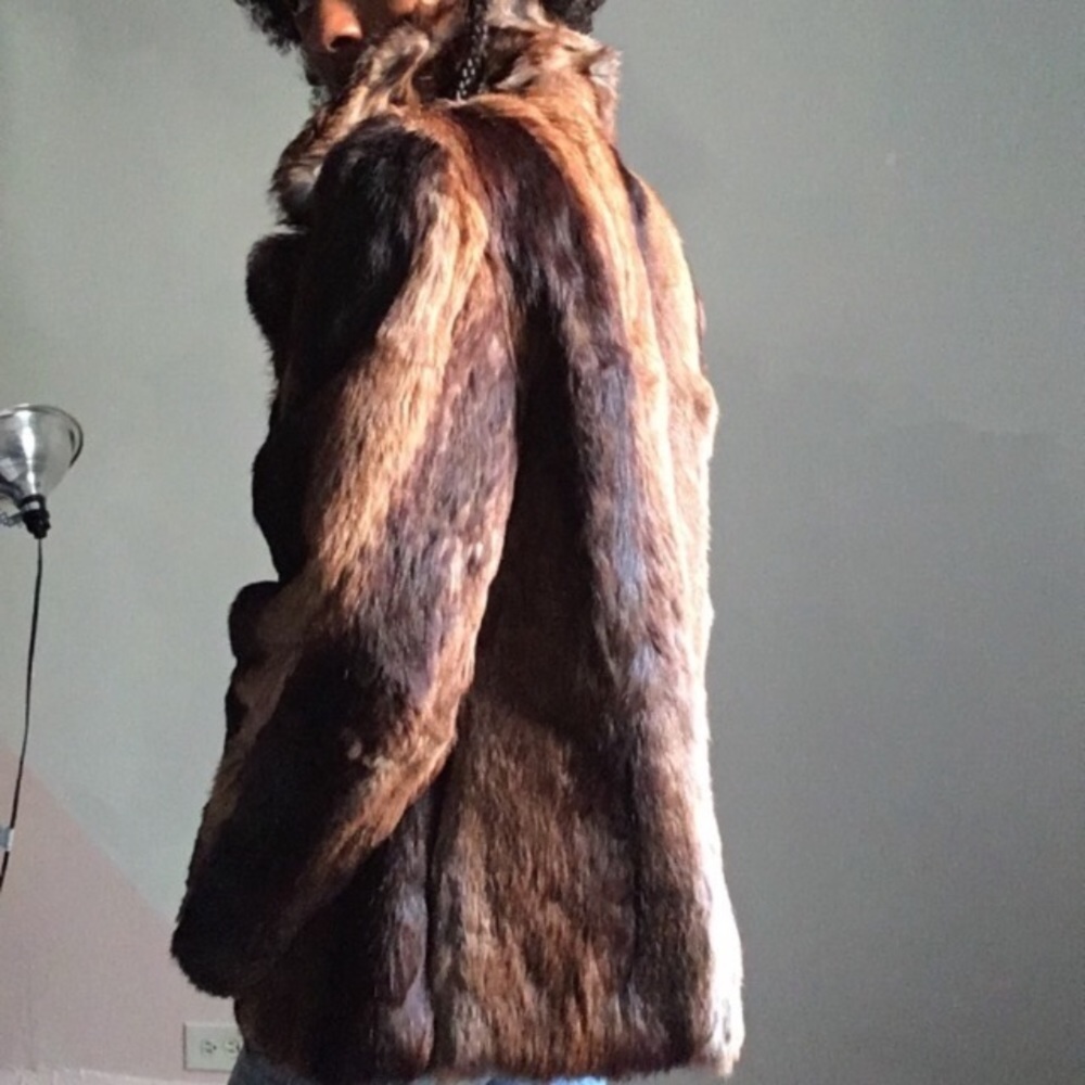 Fur coat - Picture 5 of 5